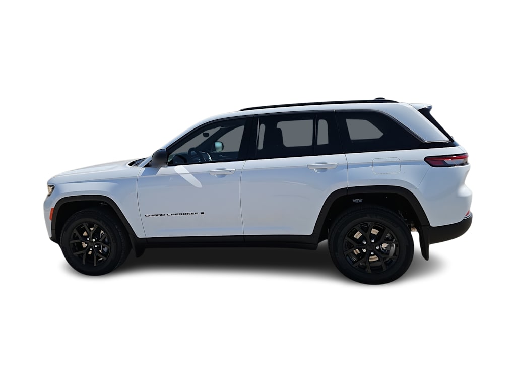 Thumbnail: 2026 Jeep Grand Cherokee - 3