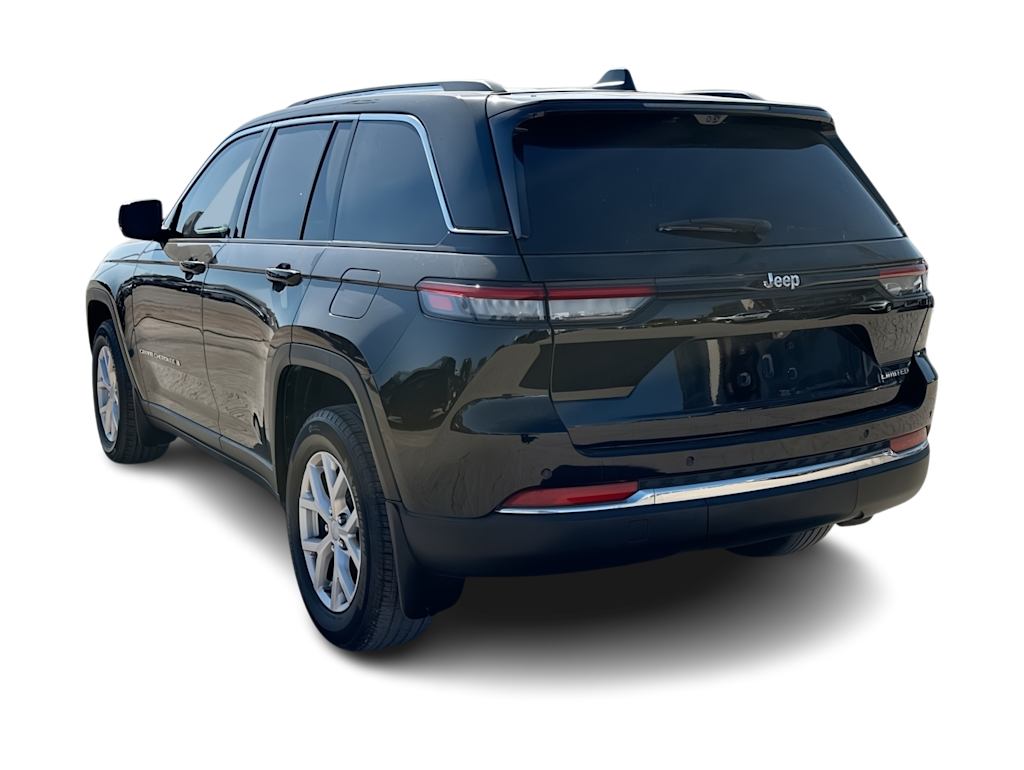 Thumbnail: 2022 Jeep Grand Cherokee - 4