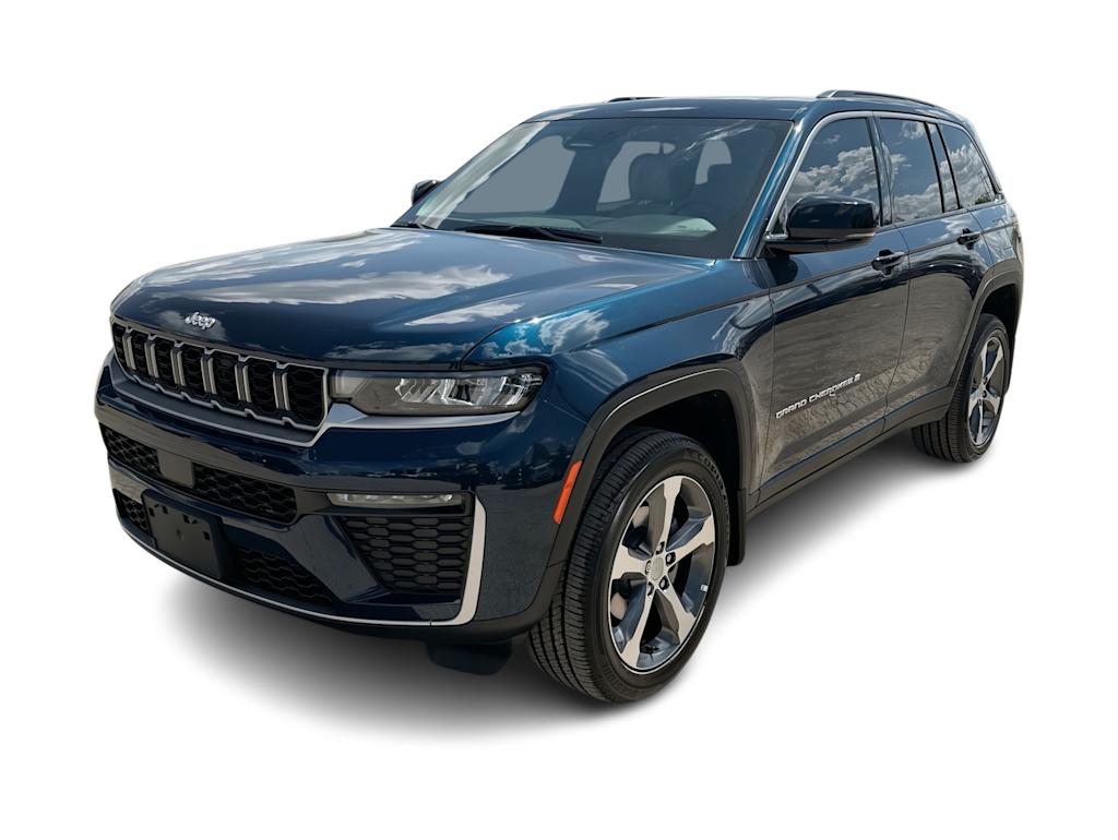 Thumbnail: 2026 Jeep Grand Cherokee - 20