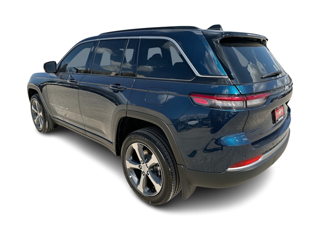 Thumbnail: 2026 Jeep Grand Cherokee - 24