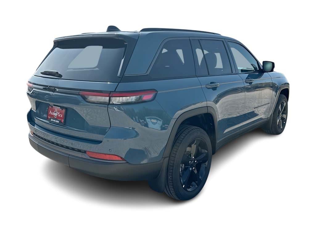 Thumbnail: 2026 Jeep Grand Cherokee - 21