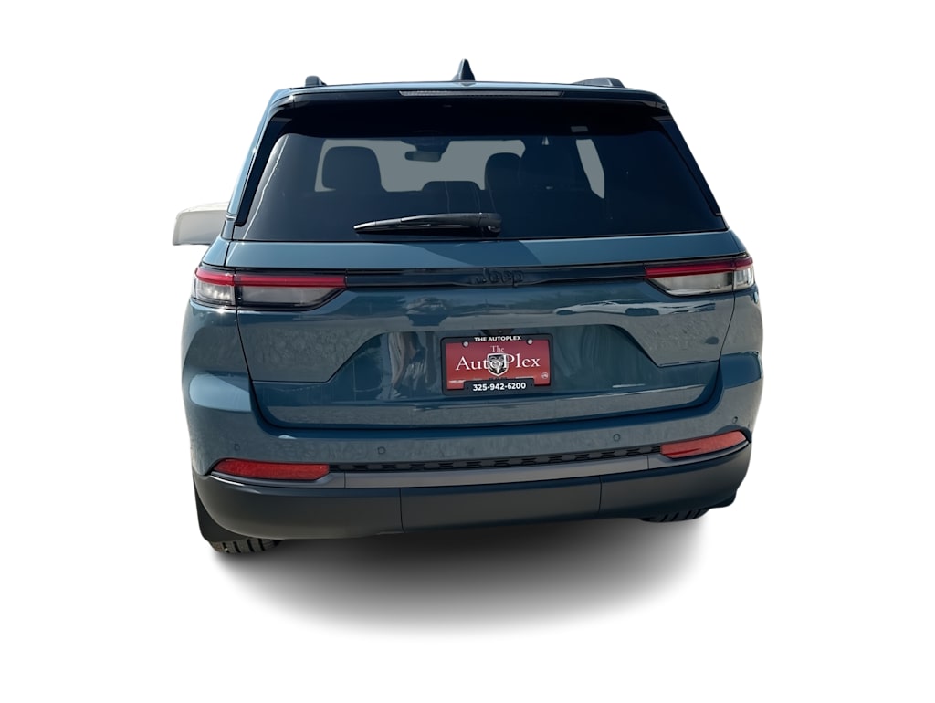 Thumbnail: 2026 Jeep Grand Cherokee - 20