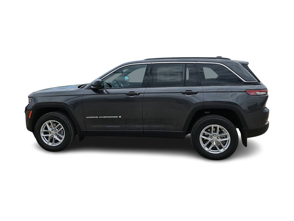Thumbnail: 2026 Jeep Grand Cherokee - 3