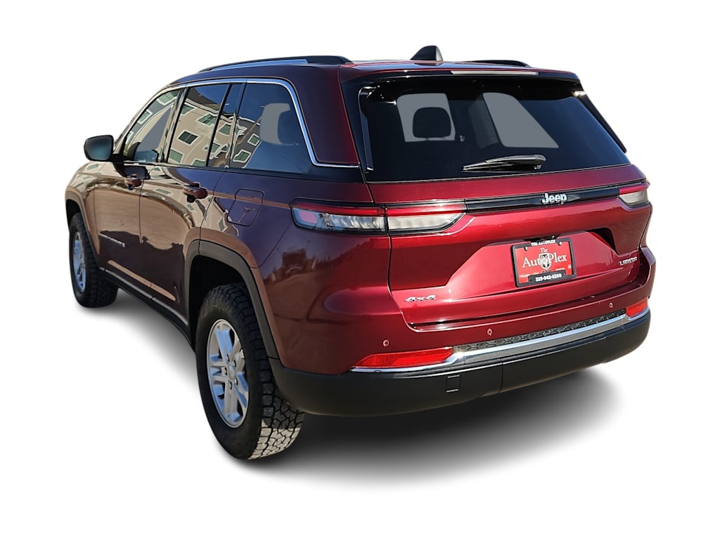 Thumbnail: 2023 Jeep Grand Cherokee - 4