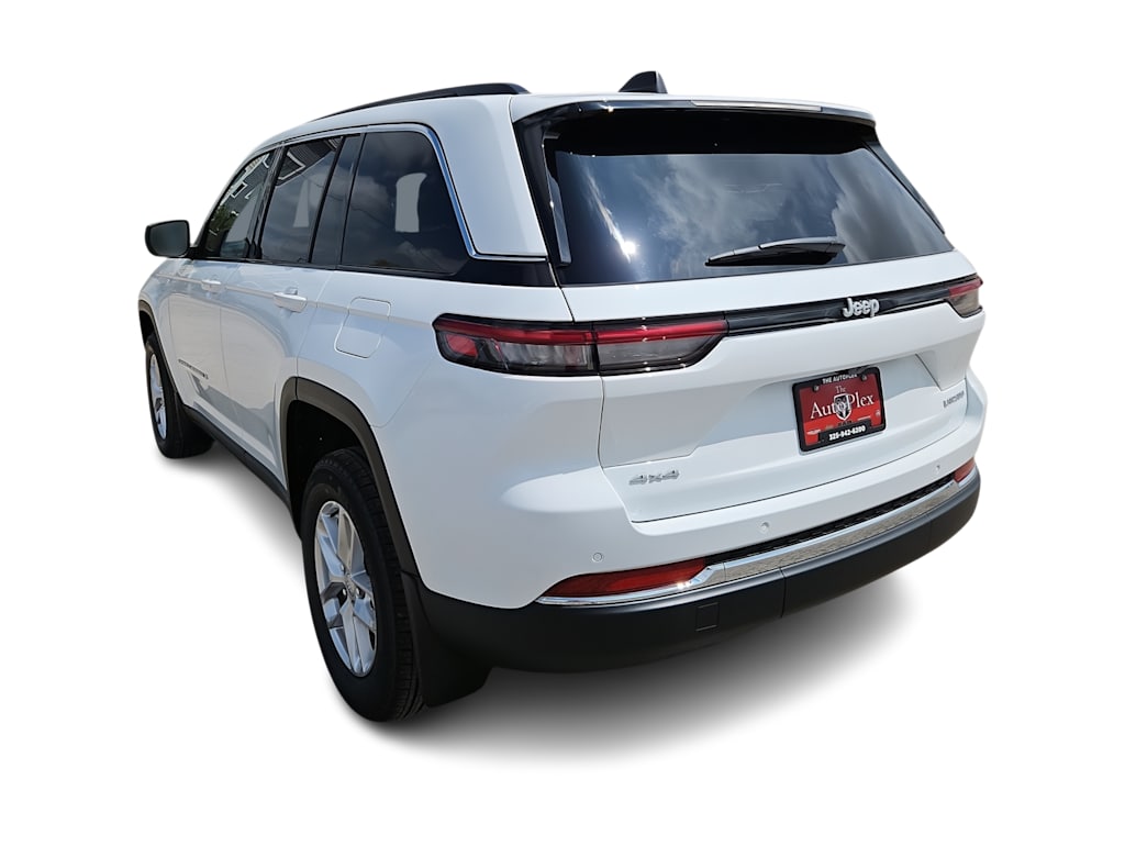 Thumbnail: 2026 Jeep Grand Cherokee - 4