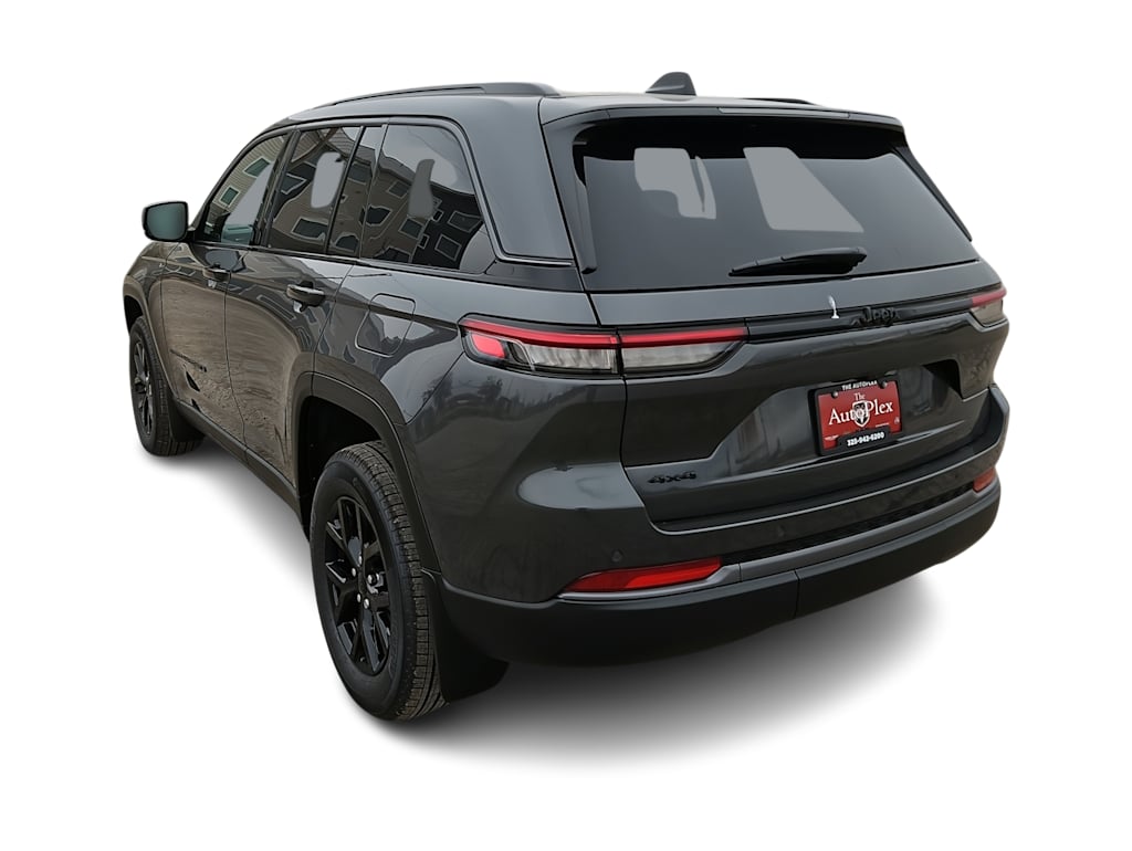 Thumbnail: 2026 Jeep Grand Cherokee - 4