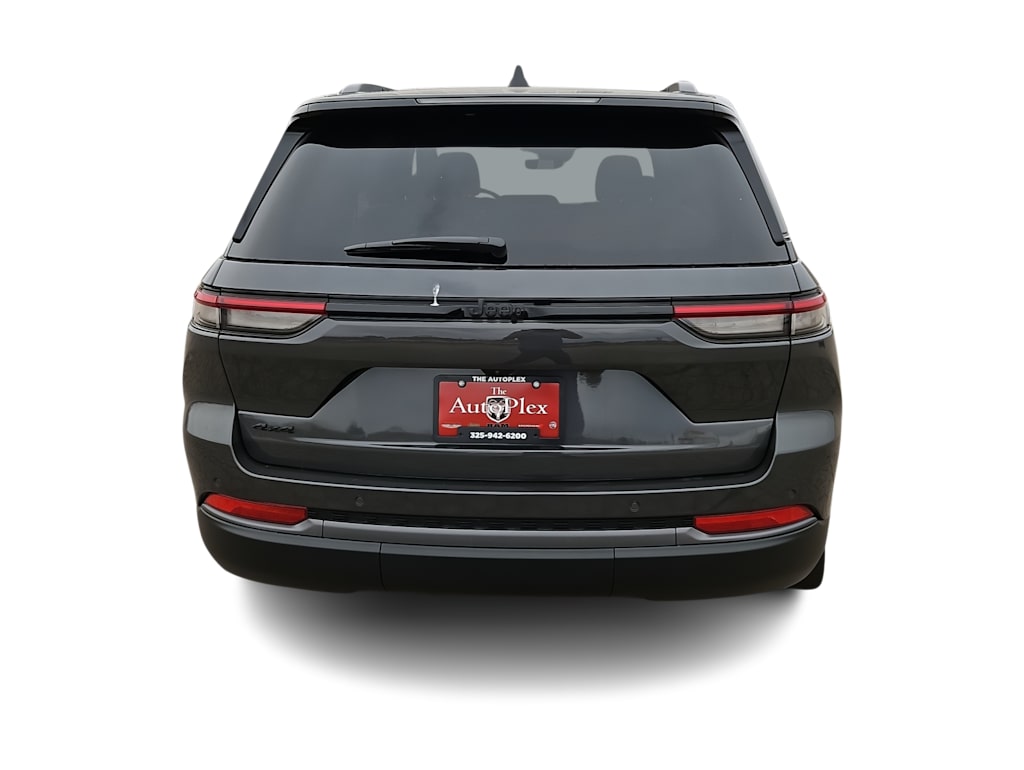 Thumbnail: 2026 Jeep Grand Cherokee - 18
