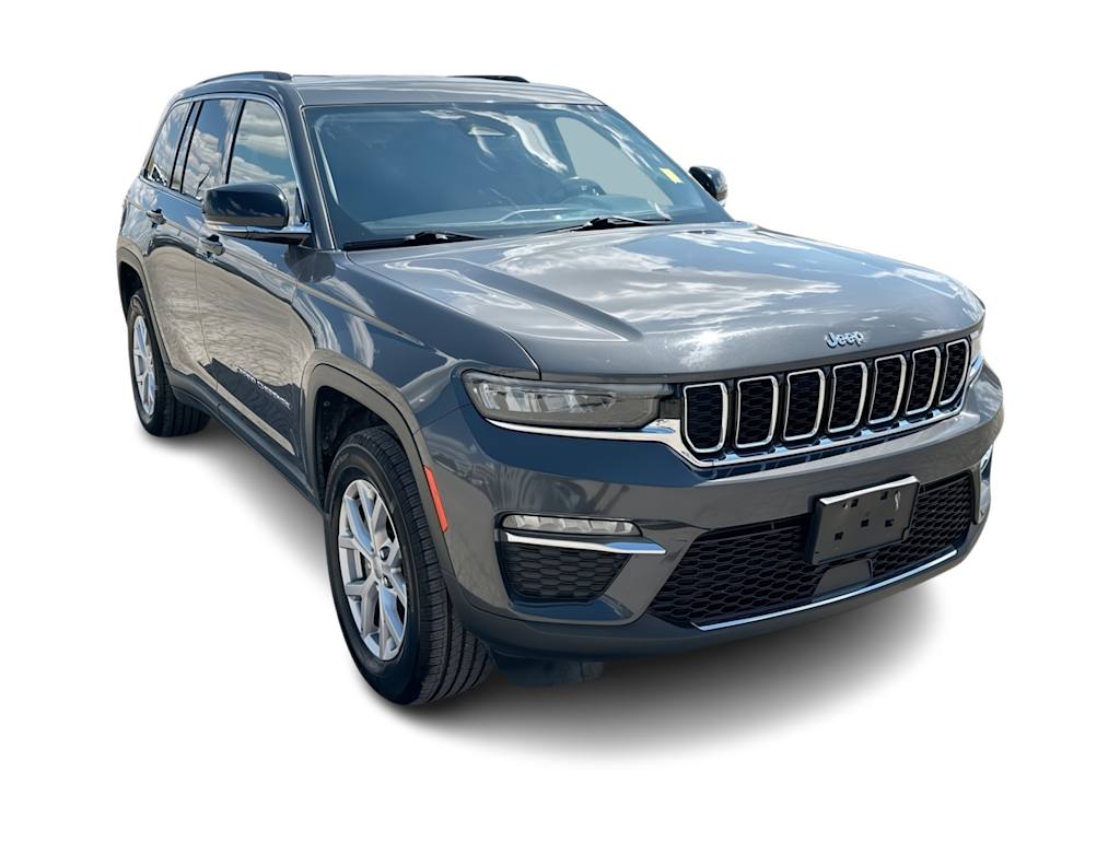 Thumbnail: 2022 Jeep Grand Cherokee - 18