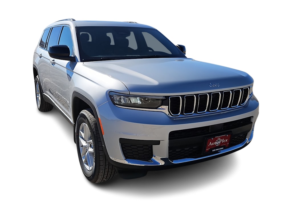 Thumbnail: 2026 Jeep Grand Cherokee L - 17