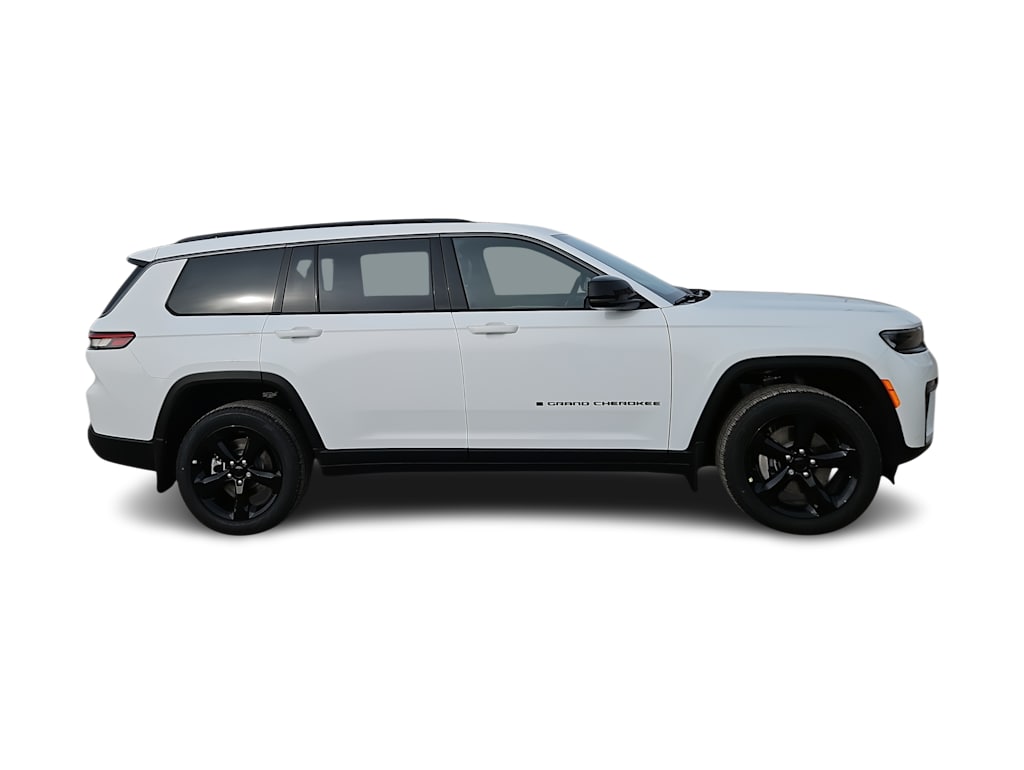 Thumbnail: 2026 Jeep Grand Cherokee L - 21