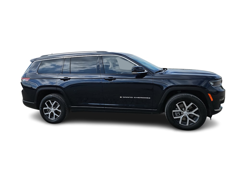 Thumbnail: 2023 Jeep Grand Cherokee L - 19