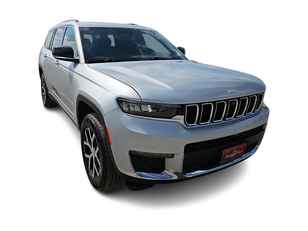 Thumbnail: 2024 Jeep Grand Cherokee L - 17