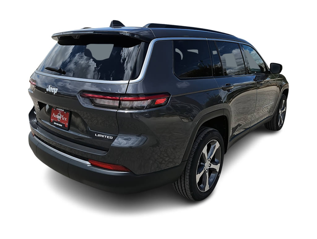 Thumbnail: 2026 Jeep Grand Cherokee L - 18