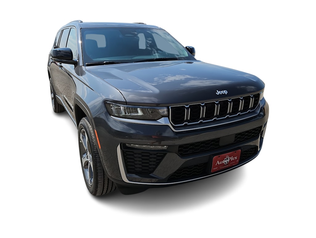 Thumbnail: 2026 Jeep Grand Cherokee L - 16