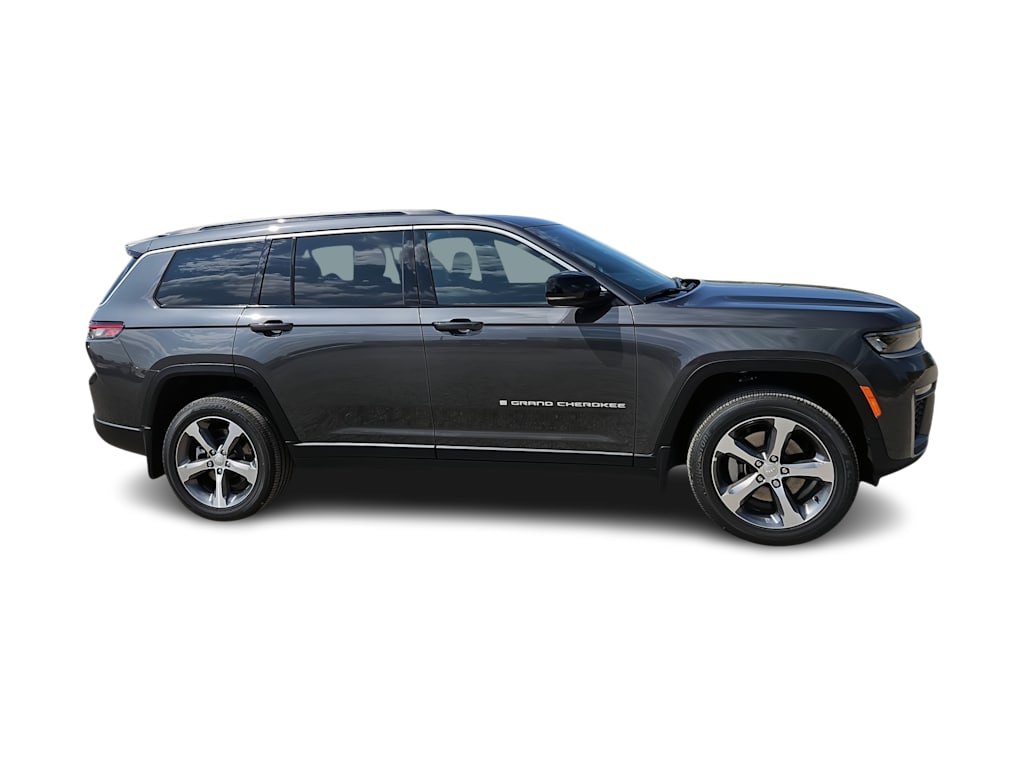 Thumbnail: 2026 Jeep Grand Cherokee L - 19