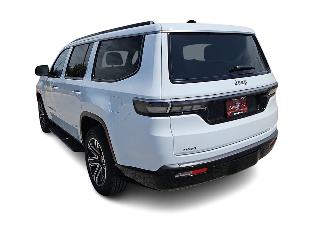 Thumbnail: 2026 Jeep Grand Wagoneer - 4