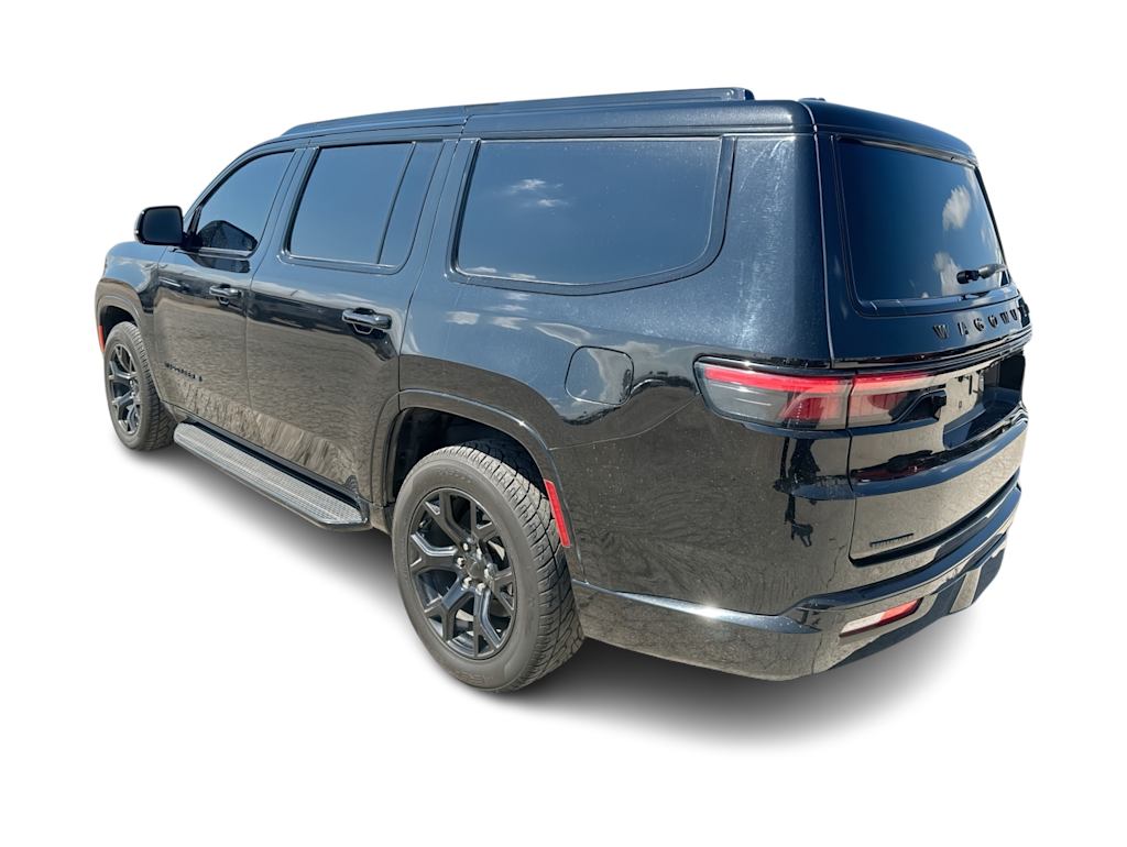 Thumbnail: 2023 Jeep Wagoneer - 24
