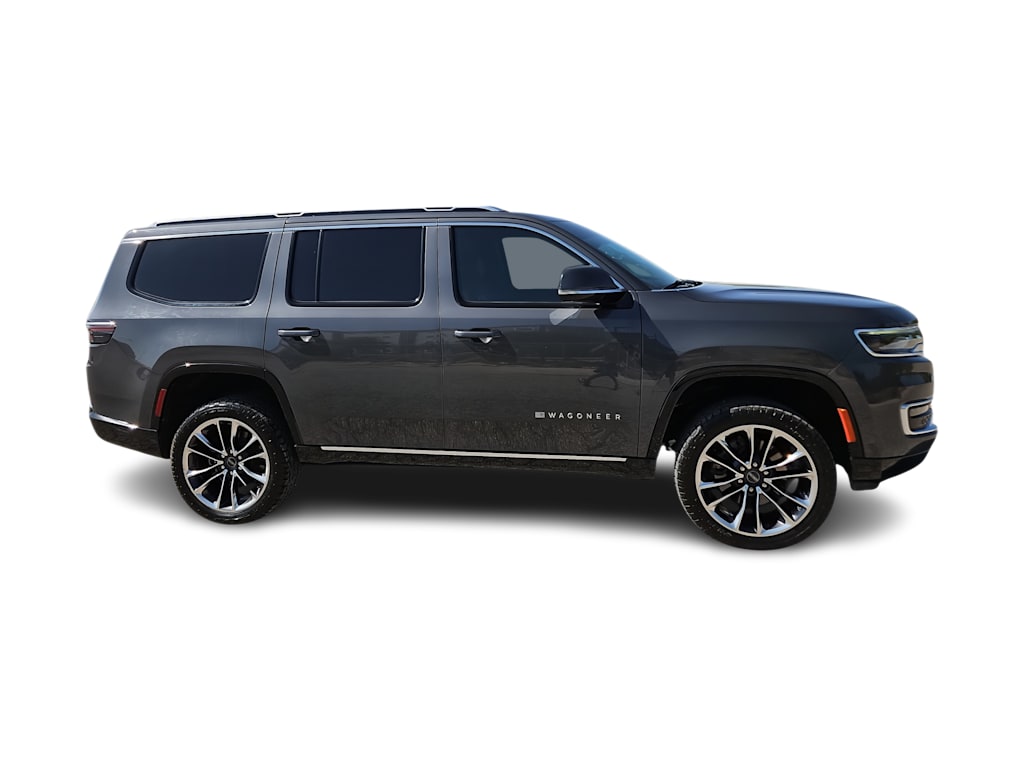 Thumbnail: 2022 Jeep Wagoneer - 19