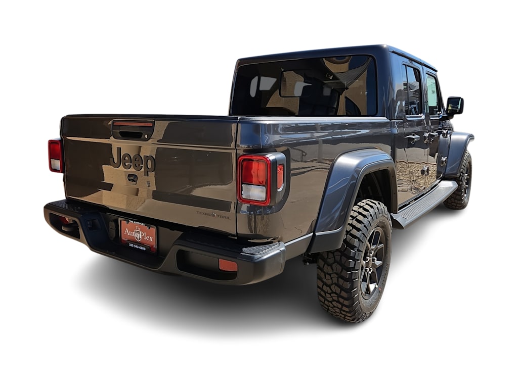 Thumbnail: 2026 Jeep Gladiator - 18