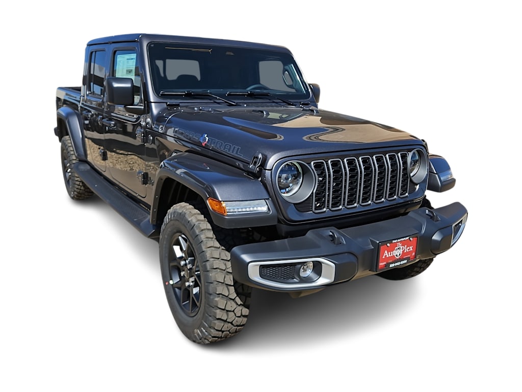 Thumbnail: 2026 Jeep Gladiator - 16