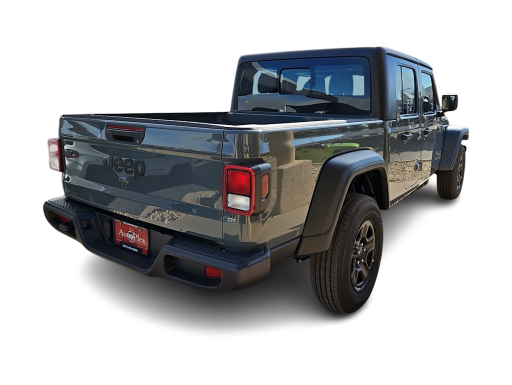 Thumbnail: 2026 Jeep Gladiator - 16