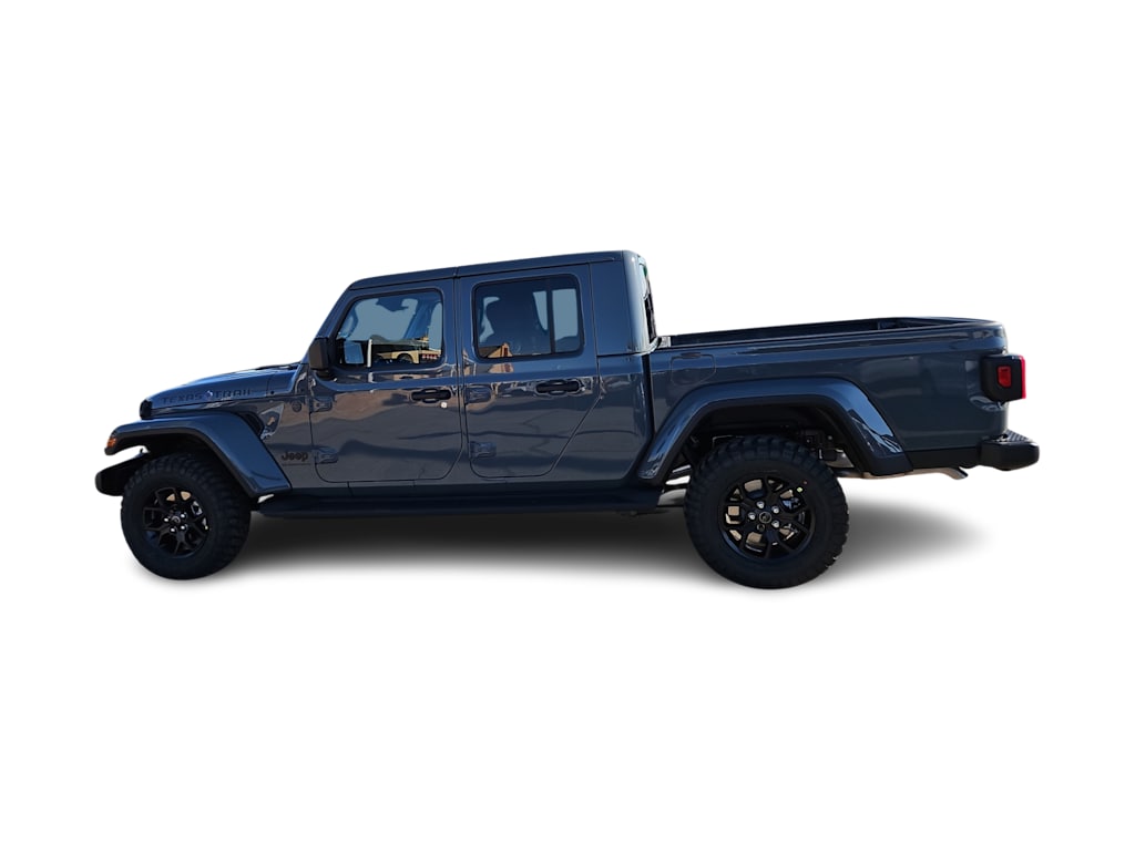 Thumbnail: 2026 Jeep Gladiator - 3