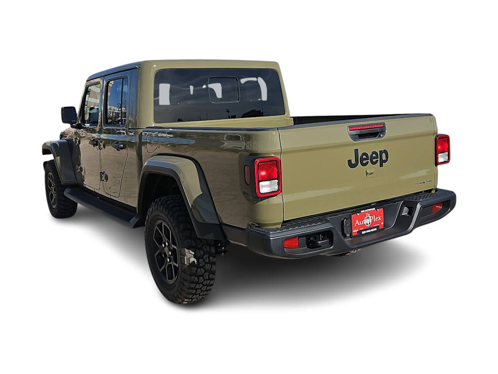 Thumbnail: 2026 Jeep Gladiator - 4