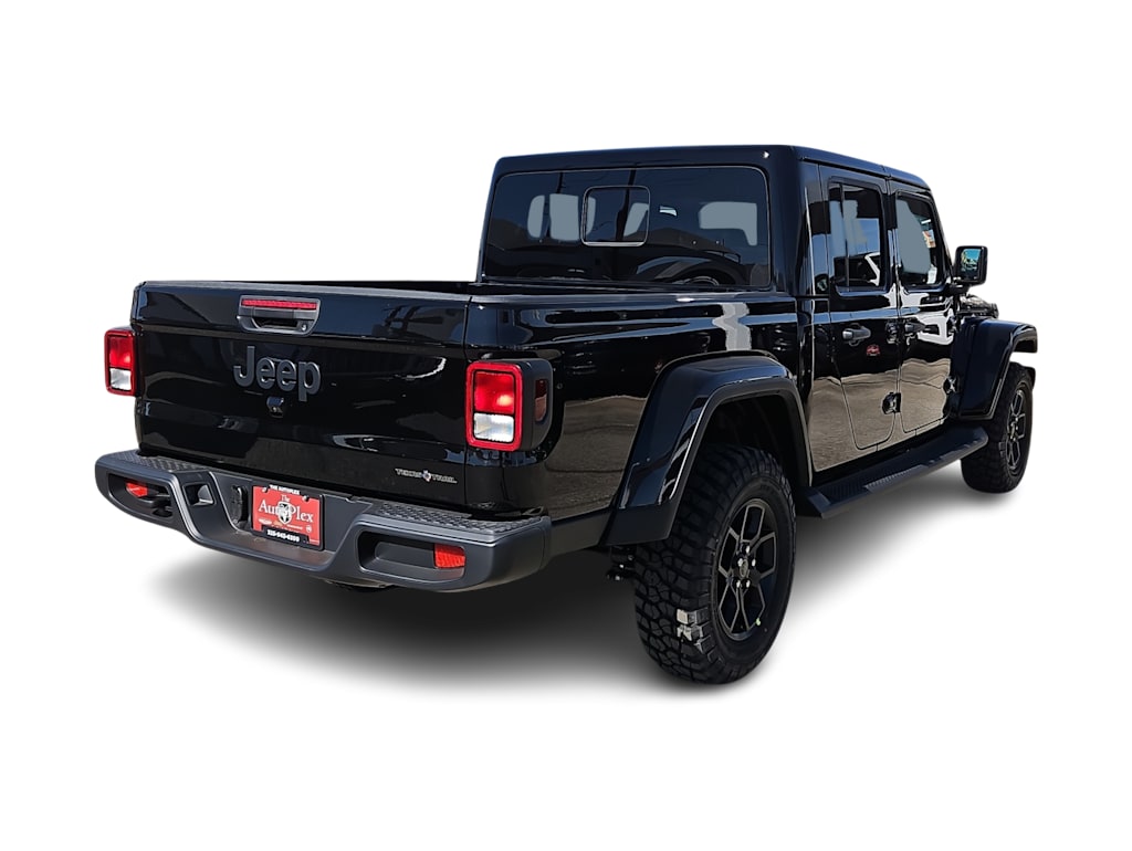 Thumbnail: 2026 Jeep Gladiator - 16