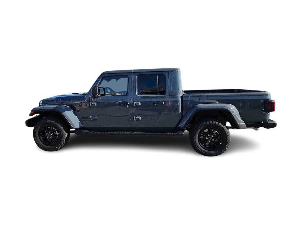 Thumbnail: 2026 Jeep Gladiator - 3