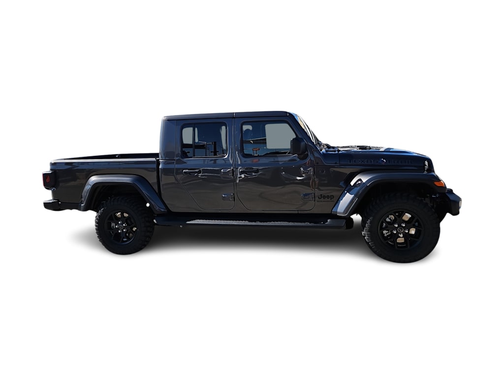 Thumbnail: 2026 Jeep Gladiator - 19