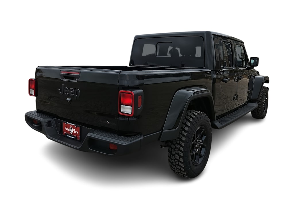 Thumbnail: 2026 Jeep Gladiator - 17
