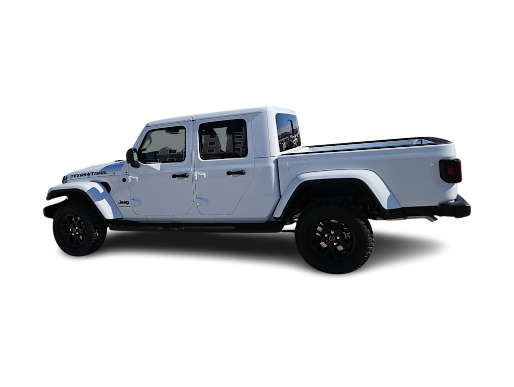 Thumbnail: 2026 Jeep Gladiator - 3