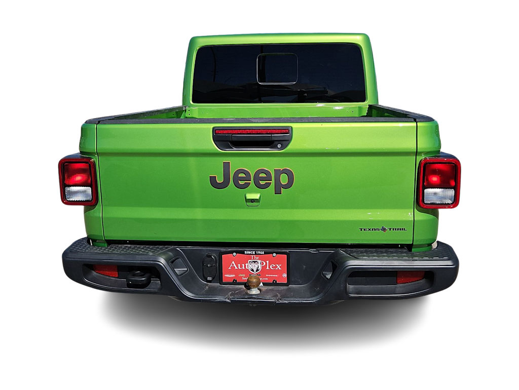 Thumbnail: 2025 Jeep Gladiator - 16
