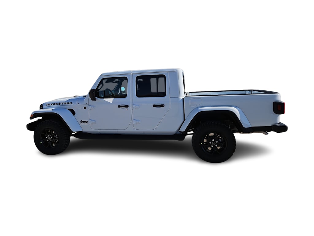 Thumbnail: 2026 Jeep Gladiator - 3