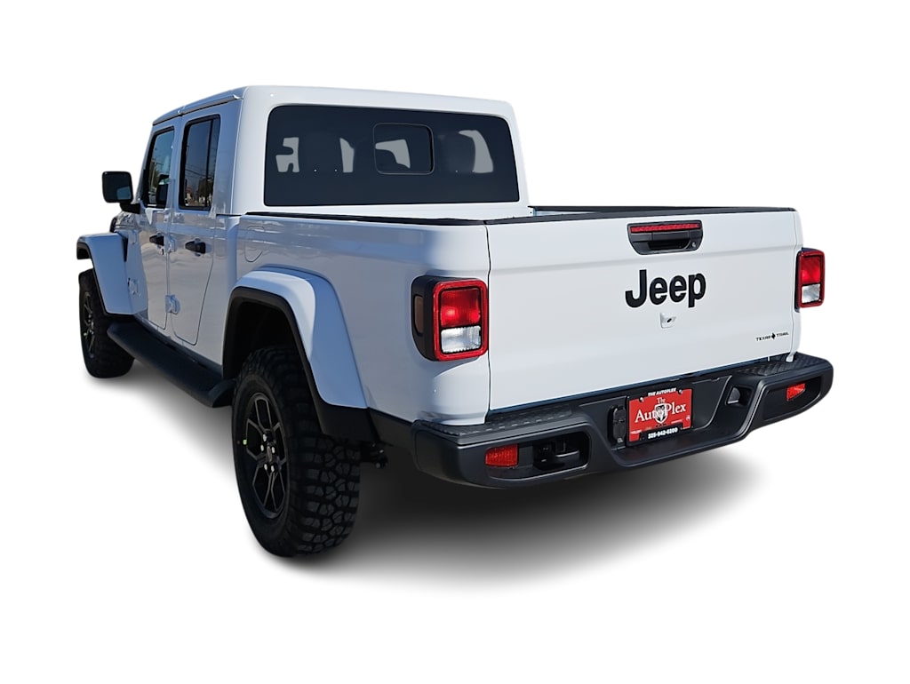 Thumbnail: 2026 Jeep Gladiator - 4
