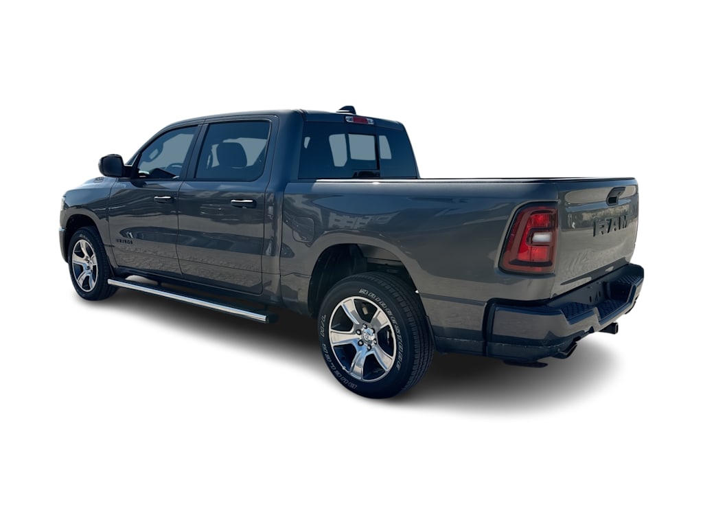Thumbnail: 2026 RAM 1500 - 4