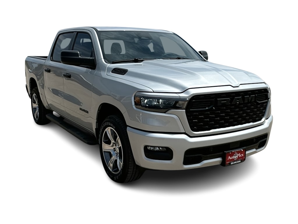Thumbnail: 2026 RAM 1500 - 17