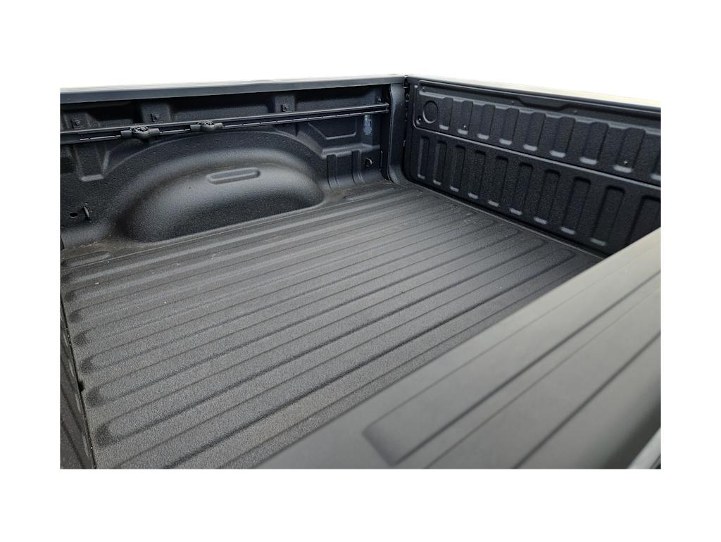 Thumbnail: 2026 RAM 1500 - 17