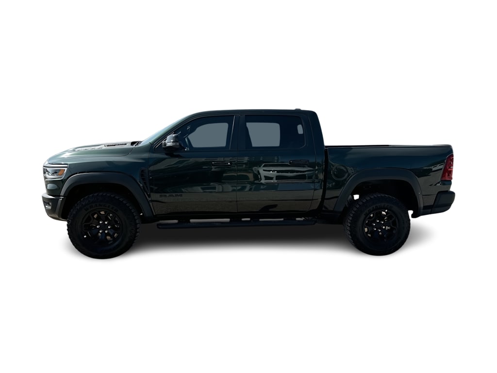 Thumbnail: 2026 RAM 1500 - 3