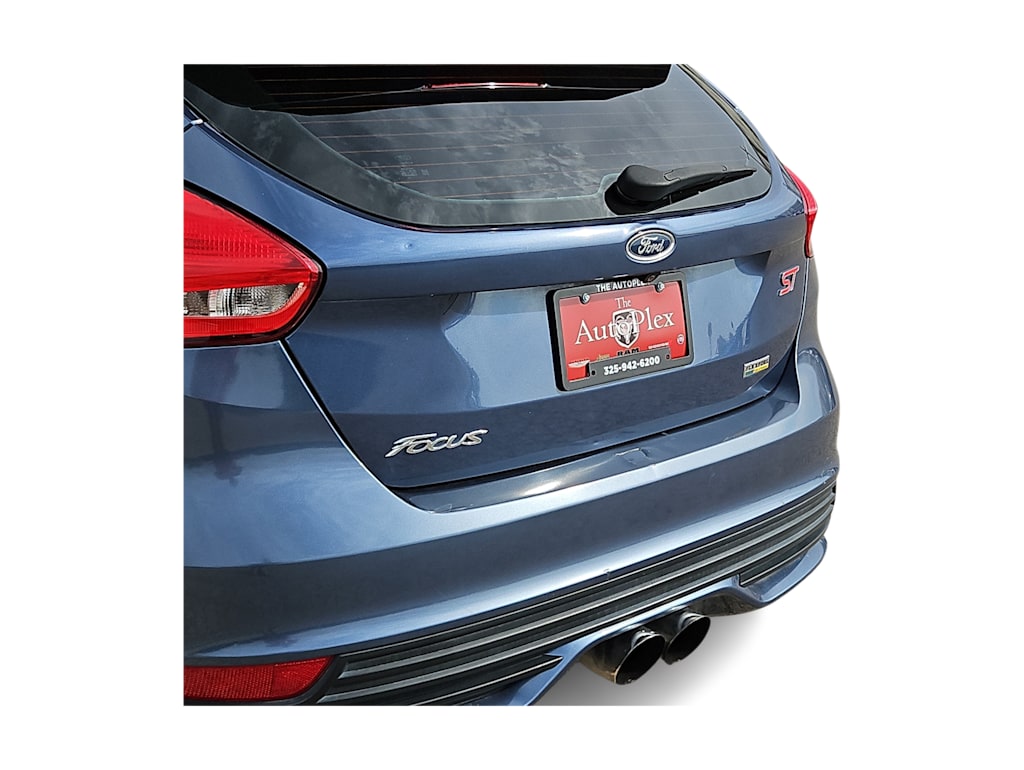 Thumbnail: 2018 Ford Focus - 24