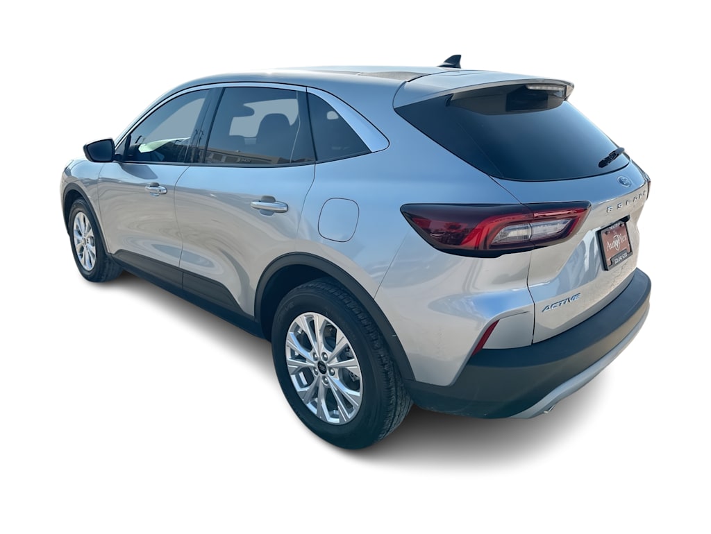 Thumbnail: 2023 Ford Escape - 17