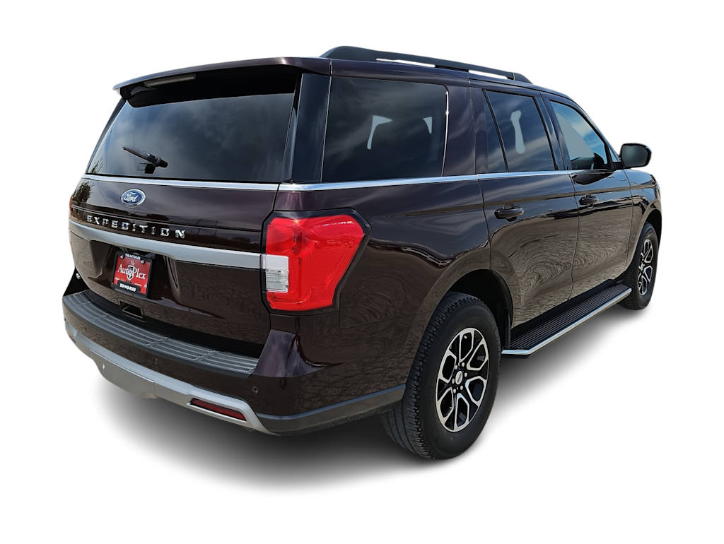 Thumbnail: 2023 Ford Expedition - 18