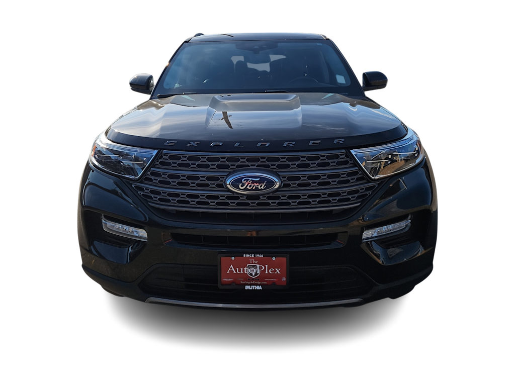 Thumbnail: 2022 Ford Explorer - 6