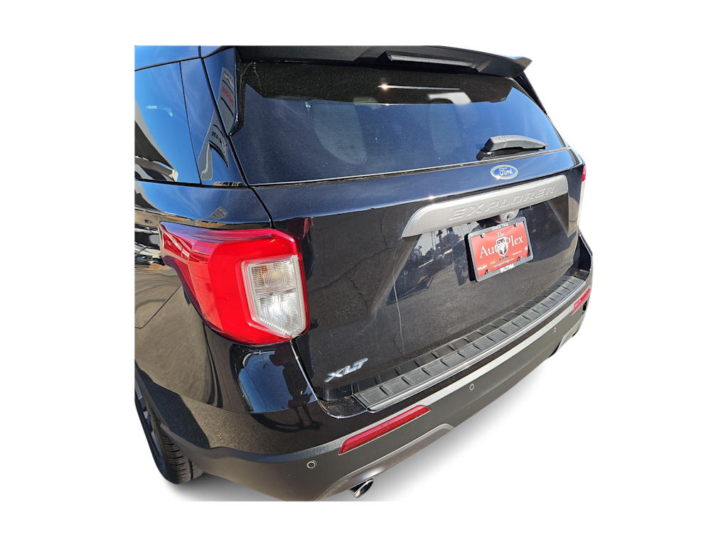 Thumbnail: 2022 Ford Explorer - 25