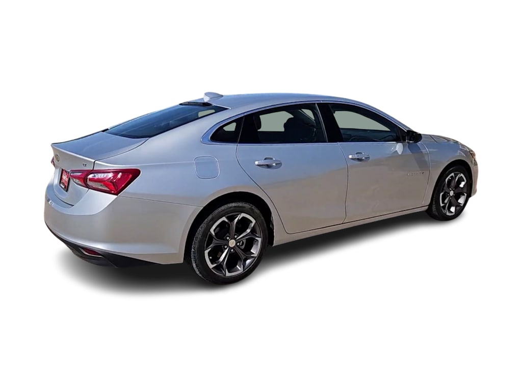 Thumbnail: 2022 Chevrolet Malibu - 21