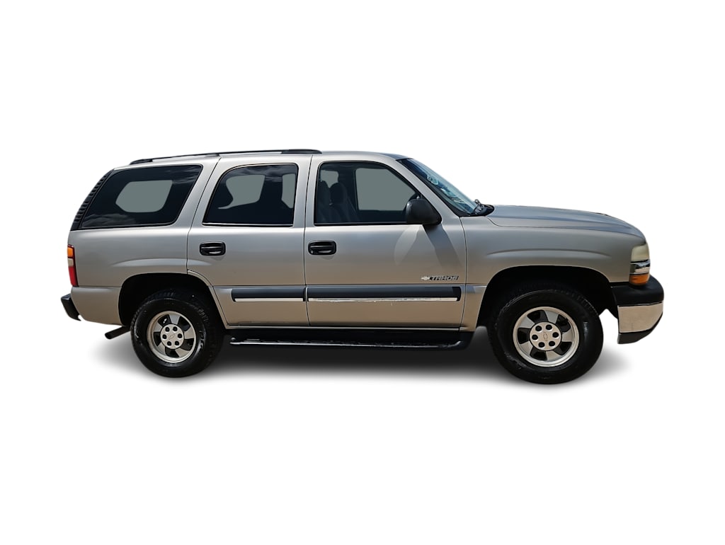 Thumbnail: 2003 Chevrolet Tahoe - 19