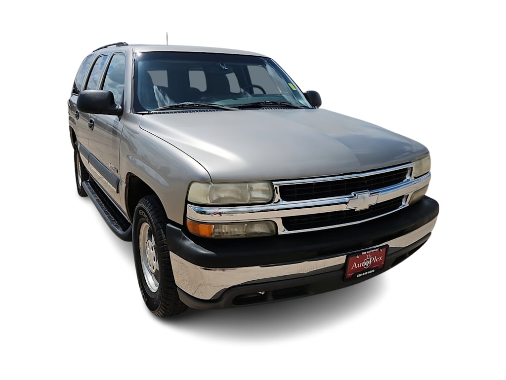 Thumbnail: 2003 Chevrolet Tahoe - 16