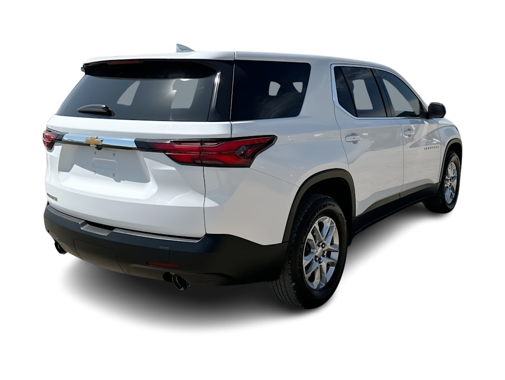 Thumbnail: 2023 Chevrolet Traverse - 21