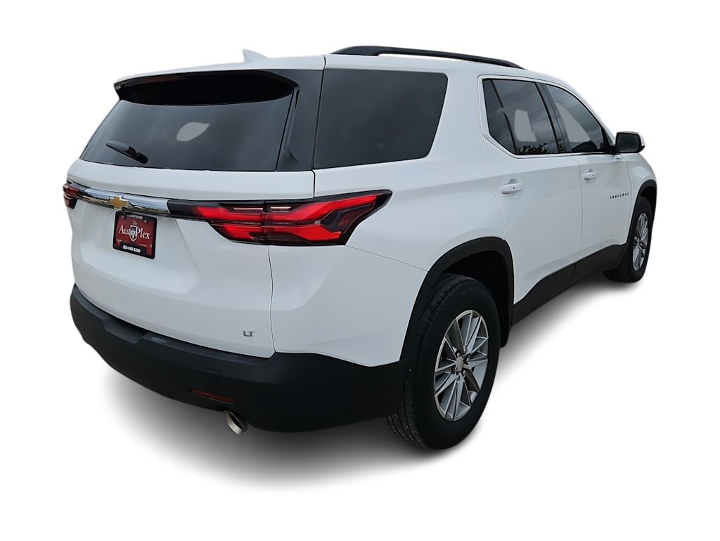 Thumbnail: 2022 Chevrolet Traverse - 20