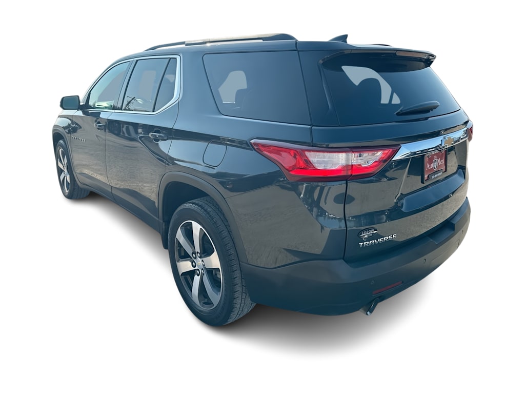 Thumbnail: 2021 Chevrolet Traverse - 15